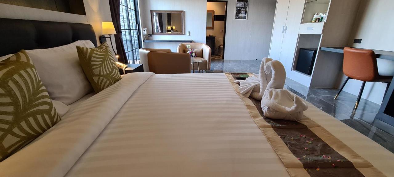The Room Boutique Hotel Sakon Nakhon Exterior foto